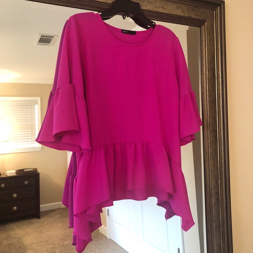 Gibson Handkerchief Top